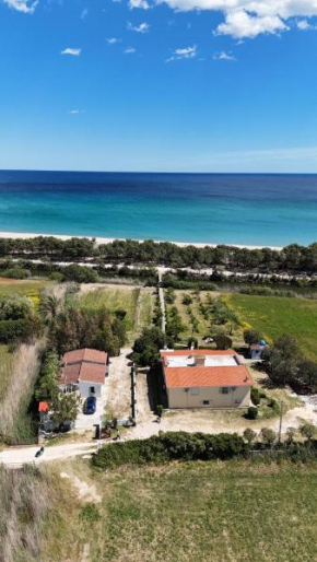 Orosei RE - Villa Aurora Rimedia a 50 metri dal mare